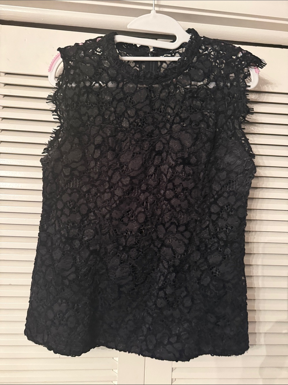 White House Black Market Black Floral Lace Sleeveless Camisole
